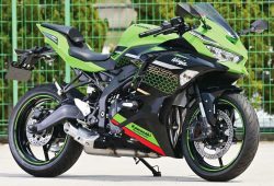 Akhirnya Mengaspal Juga, Motor Kawasaki ZX-25R Dibanderol Mulai Harga Rp96 Juta
