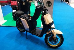 Motor Listrik Keeway Citi Ezi & Mini Ezi Mejeng di PEVS 2022
