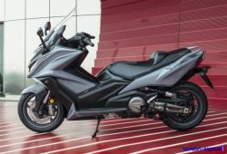 Siap Tantang Vespa, Kymco Bakal Hadirkan Skutik AK550 & New Like 150i