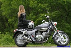 Kymco Venox 250i, Cruiser Ciamik Bermesin DOHC V-Twin