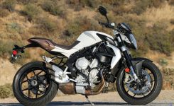 MV-Agusta-Brutale-675 MV-Agusta-Brutale-675