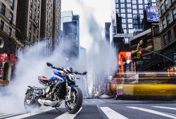 MV Agusta Hadirkan Dragster SCS America Edition, Dijual Terbatas