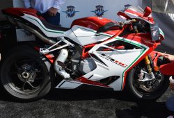 MV Agusta F4 Bakal Diproduksi Kembali dengan Spek yang Lebih Sangar