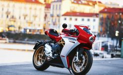 MV Agusta Superveloce MV Agusta Superveloce