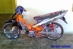Modifikasi Motor Alay