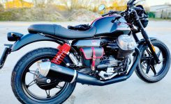 Moto Guzzi V7 Stone Special Edition