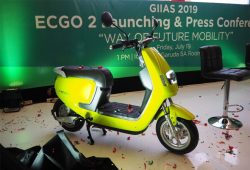 Harga Cuma Rp 6,9 Juta, Motor Listrik ECGO 2 Laris Manis Selama GIIAS 2019