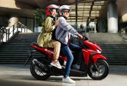 New Honda Vario 125 Dapat Penyegaran Warna Baru