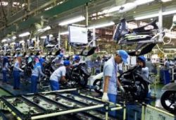 Dollar Melambung, 2 Pabrik Motor Terbesar Sepakat Naikkan Harga