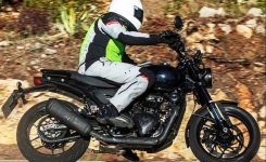 Penampakan Motor Baru Kolaborasi Triumph & Bajaj