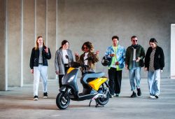 Skuter Listrik Terbaru Piaggio One Meluncur dengan Harga Rp50 Jutaan