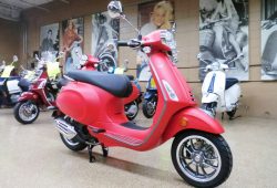 Piaggio Indonesia Luncurkan Vespa Primavera S & Sprint S Terbaru