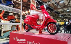 Piaggio Vespa Elettrica Red