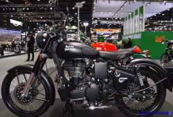 2 Motor Baru Royal Enfield 350 Gunmetal Grey & 500 Stealth Black Meluncur Besok!