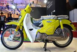Mirip Honda Super Cub, Motor Retro Malaysia Mejeng di IMOS 2018