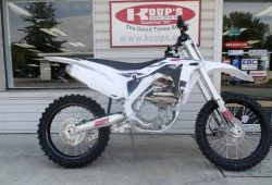 SSR & Benelli Kolaborasi Bikin Motor Trail Keren SR300S, Ini Harga Banderolnya