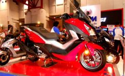 SYM-Cruisym-300i