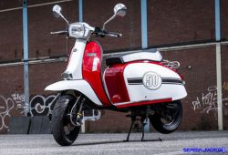Scomadi Turismo Leggera 125 (TL 125), Skuter Genit Bergaya Vintage