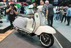 Resmi Hadir di Indonesia, Harga Skuter Royal Alloy GP200S Rp95 Jutaan