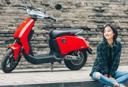 Rilis Skuter Listrik Super Soco CUx, Ducati Gandeng Merk China