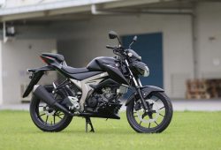 Suzuki GSX-R150 dan GSX-S150 Kini Punya Warna Baru