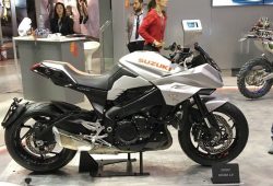 Gaya Retro Tapi Modern, Penampakan Utuh Motor Suzuki Katana Akhirnya Terungkap!