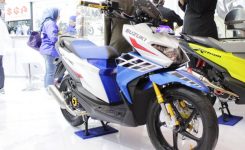 Suzuki Nex II Cross