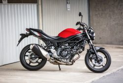Suzuki SV650 Model 2020 Hadir dengan Warna Baru yang Lebih Macho