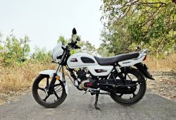 Penuhi Standar Emisi BS6, TVS Radeon 2020 Terbaru Tampil Makin Keren