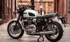 Triumph-Bonneville-T120-Diamond-Edition