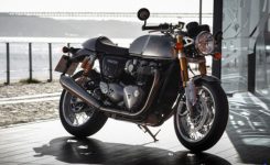 Triumph-Thruxton