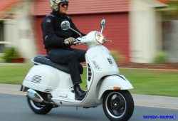 Vespa GTS 300 i.e. Super Sport Special Edition, Edisi Spesial yang Agresif dan Sporty