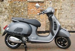 Piaggio Rilis 5 Model Baru Vespa GTS yang Makin Keren dan Trendi