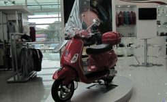 Vespa-LX-150-IE Vespa-LX-150-IE