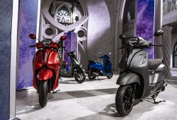 Yamaha Grand Filano Hybrid-Connected Resmi Meluncur, Segini Harganya