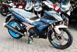 Yamaha MX King Doxou Edition 2021 Mengaspal, Perpaduan Warnanya Keren Banget!