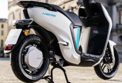 Cocok untuk Perkotaan, Yamaha Rilis Skutik Listrik Neo
