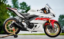 Yamaha R25 Livery World GP 60th