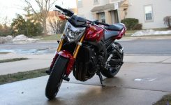 yamaha-sport-naked-250cc