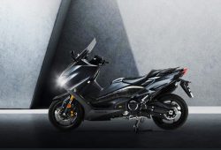Diproduksi Terbatas 560 Unit, Yamaha TMAX 20th Anniversary Edition Tampil Lebih Berkelas