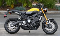 Yamaha-XSR900