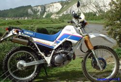 Yamaha XT225 Serow, Dual-Purpose Gahar Era 1990-an