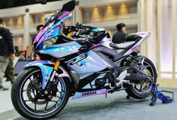 Yamaha YZF-R3 2022 Muncul dengan Warna Keren Vivid Orange