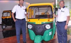 bajaj-re-compact bajaj-re-compact