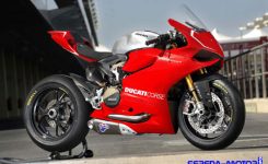 ducati-superbike-1199-panig