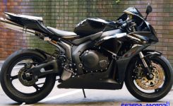 honda-cbr1000rr.