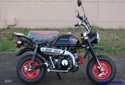 Honda Monkey, Motor Cebol tapi Bukan Motor Mainan