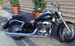honda-shadow-ace-400
