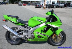 Kawasaki Ninja ZX-9R, Motor Sport Gahar Hadir dalam Lima Generasi