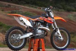 Kenalan dengan KTM 250 SX 2017, Motor Trail Terbaru KTM